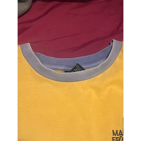 Vintage Marithé et François Girbaud Men's Gold Black White Embossed T-Shirt 2XL - Picture 5 of 6